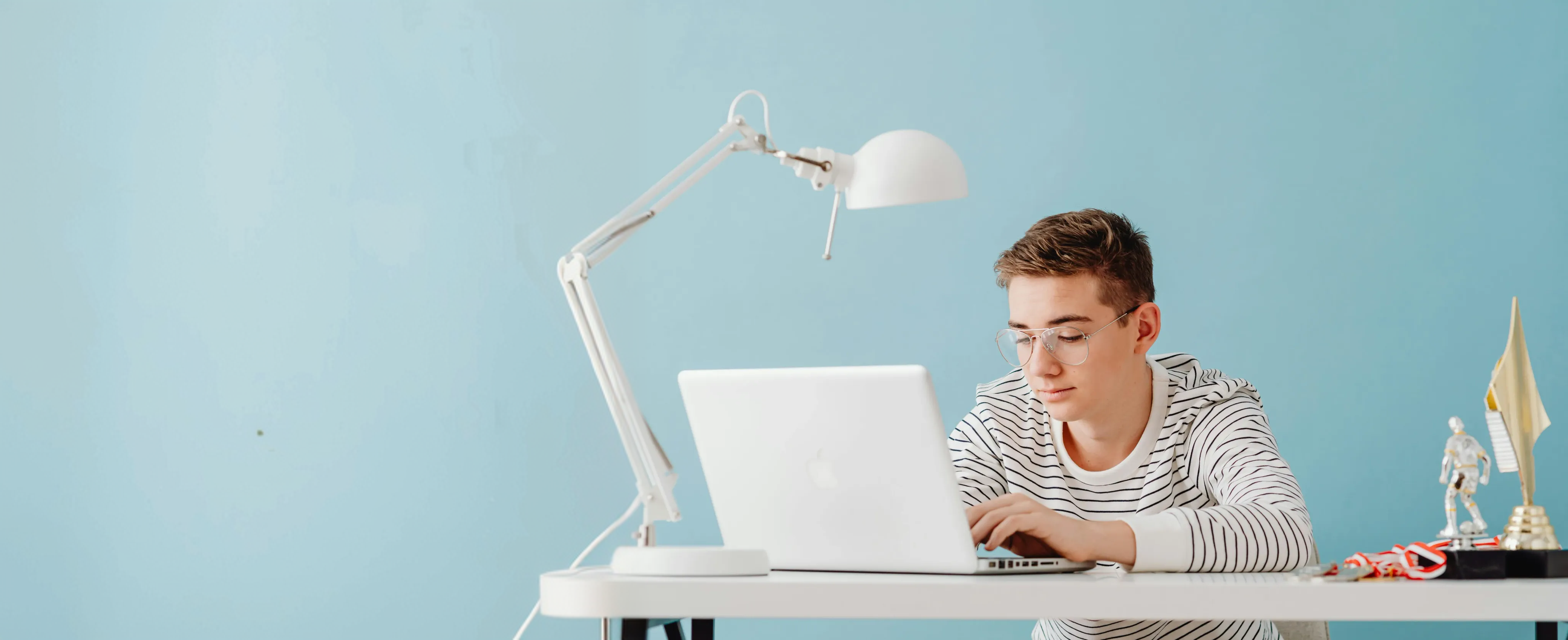 Student learning online